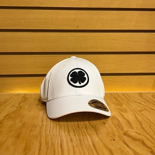 Gorra Black Clover Youth lucky stich 4 Blanco Ajustable Juvenil
