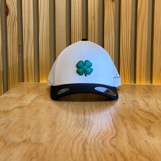 Gorra Black Clover Superior 1 Blanco Negro Ajustable