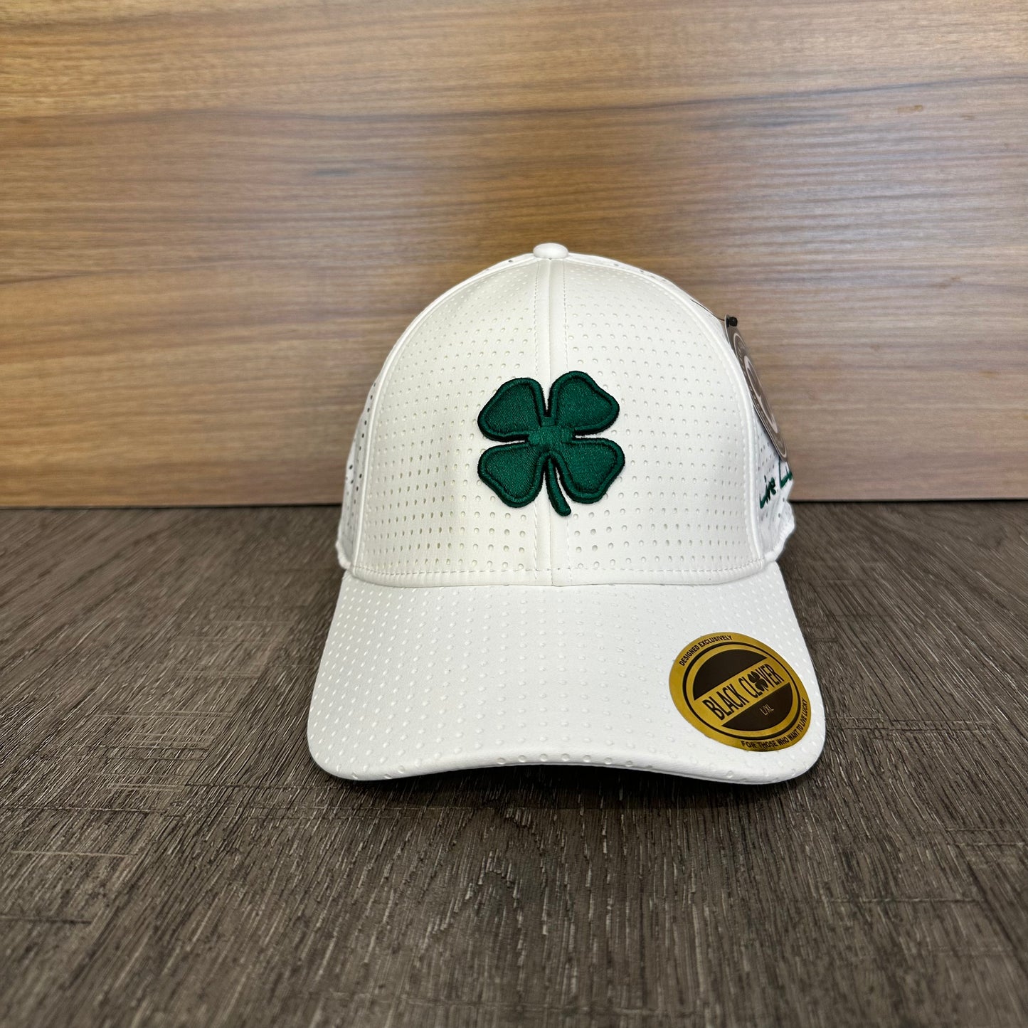 Gorra Black Clover Perf 16 Blanco Verde
