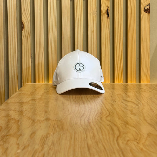 Gorra Black Clover Sharp Luck 5 Blanco