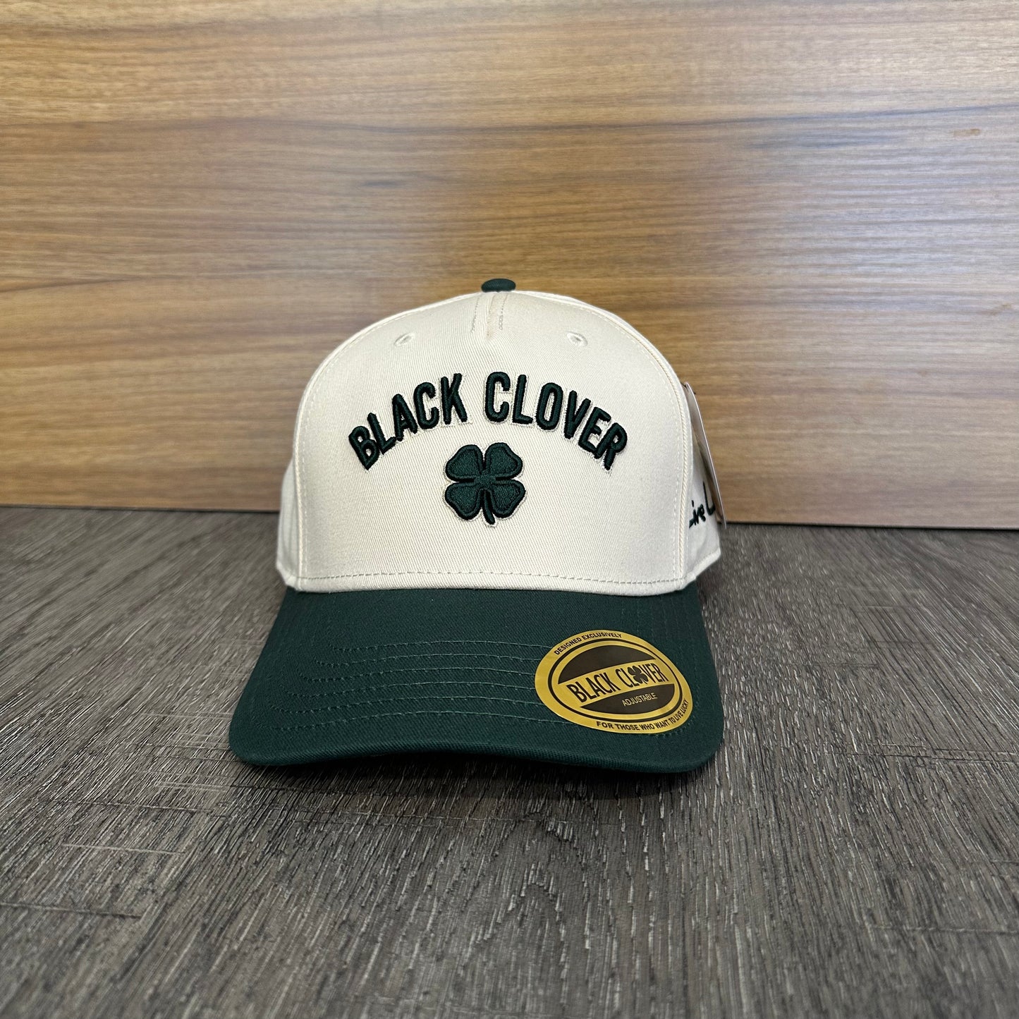 Gorra Black Clover Timeless 3 Beige Verde Ajustable