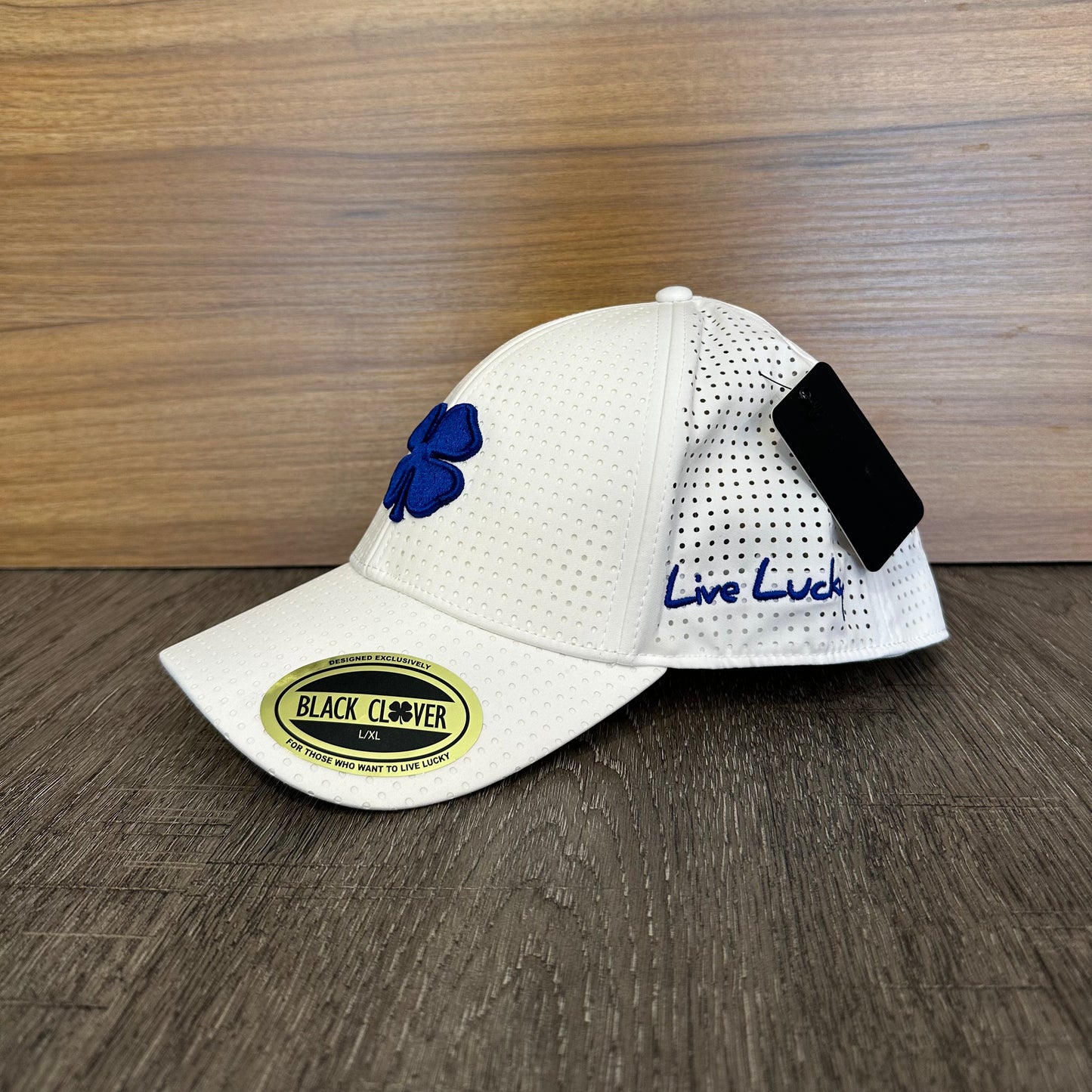 Gorra Black Clover Perf 15 Blanco Azul Rey